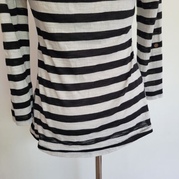 Anthropologie Postmark Bunny Rabbit Striped Henley Shirt Black Women XS - Picture 6 of 12